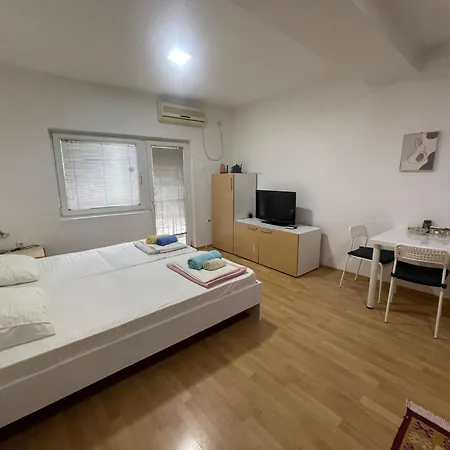 Skopje&friends App Apartment *